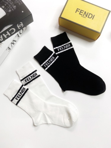 Fendi letter logo cotton cotton stockings