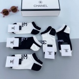Chanel classic mid -tube socks