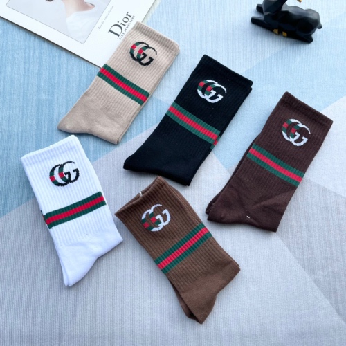 Gucci men and women socks