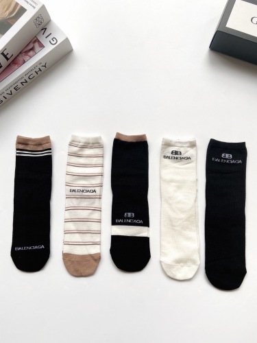 Balenciaga classic letter logo cotton air -conditioning socks in stockings