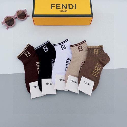 Fendi letters dual F middle socks
