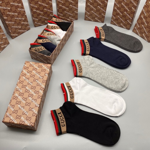 Gucci medium short tube pile socks