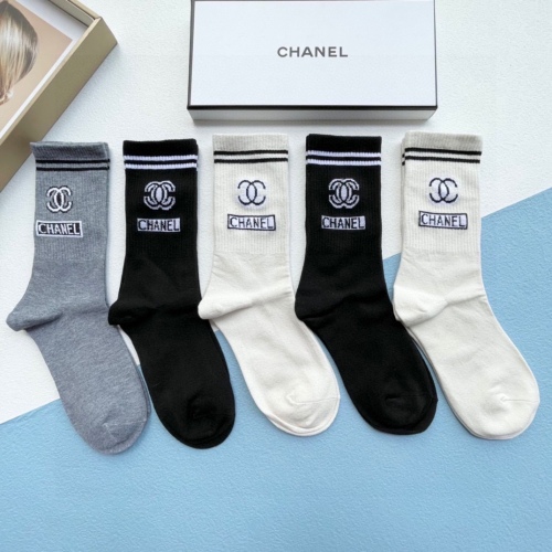 Chanel high stockings