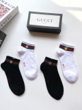 Gucci classic little bee logo cotton ship socks