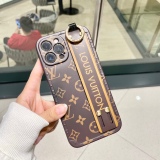 Louis Vuitton wristband nipyllabal mobile phone case