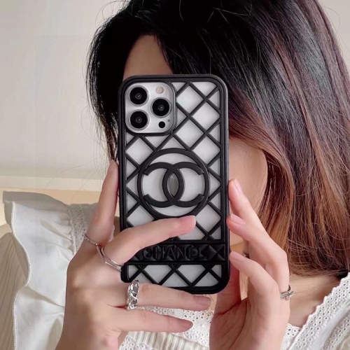 CHANEL hollow CHANEL mobile phone case