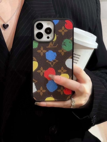 Louis vuitton vs Kusama Miya co -branded full -package mobile phone case