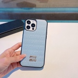 MIUMIU lambskin all -inclusive mobile phone case hardware is golden