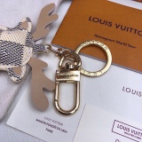 Louis vuitton zodiac leather keychain Personal leather deer head, common men and women, car bag pendant