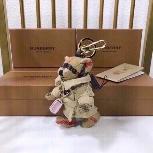 Burberry checkered cashmere Thomas teddy trench coat obliquely hanging bag and keychain