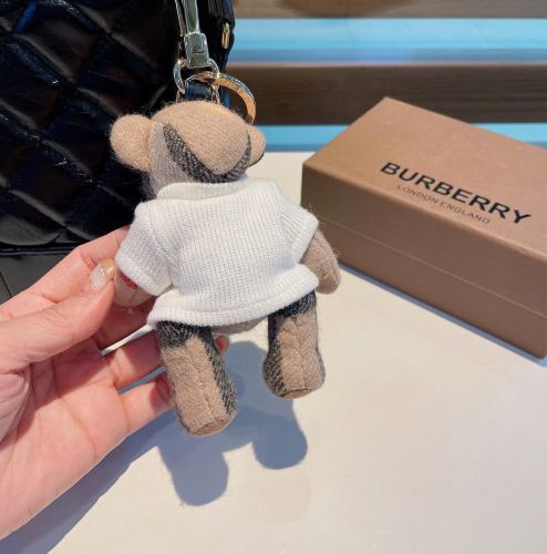 Burberry bear pendant, sweater teddy bear keychain pendant