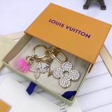 Louis vuitton hair ball four -leaf grass bag hanging jewelry keychain