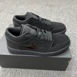 Air Jordan 1 Low “Triple Black” Style:553558-056/553560-056