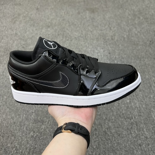 Air Jordan 1 Low SE ASW Black and White Style:DD1650-001