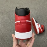 Air Jordan 1 Mid Bred Toe Style:BQ6472-079
