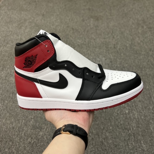 Air Jordan 1 Retro High OG “Black Toe” Style:555088-125