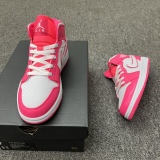 Air Jordan 1 Mid GS“Hyper Pink” Style:555112-611