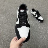 Nike Dunk Low Ueno Panda Style:747072-101