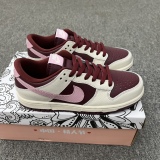 Nike Dunk Low Valentine's Day Style:DR9705-100
