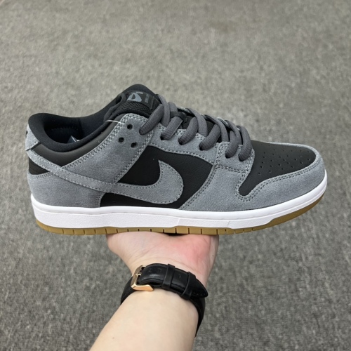 Nike SB Dunk Low Dark Grey Style:AR0778-001
