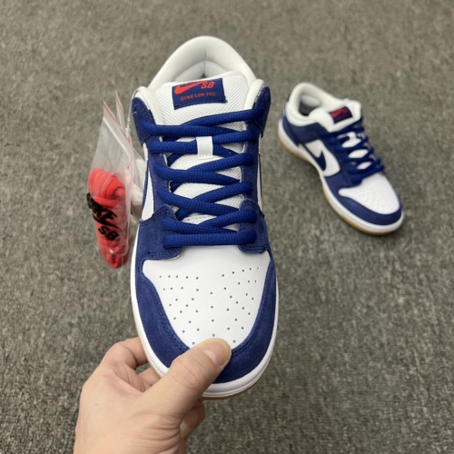 Nike SB Dunk Low Los Angeles Dodgers Style:DO9395-400