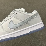 CONCEPTS x Nike Dunk SB Low White Lobster Style:FD8776-100