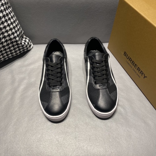 Burberry casual shoe shoes autumn new men's casual shoes re -engraved