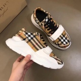 Burberry classic checked sports shoes