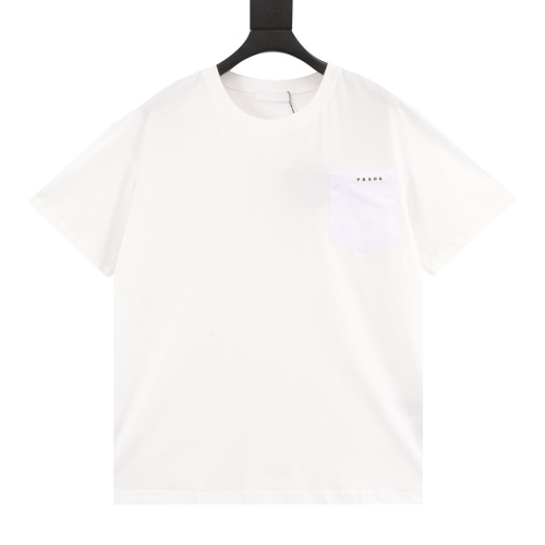 Prada classic pocket logo short -sleeved T -shirt