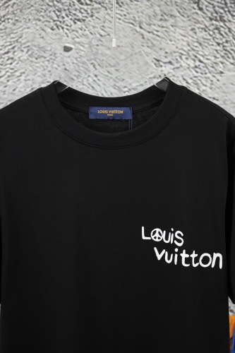 Louis Vuitton logo paratrooper short sleeves