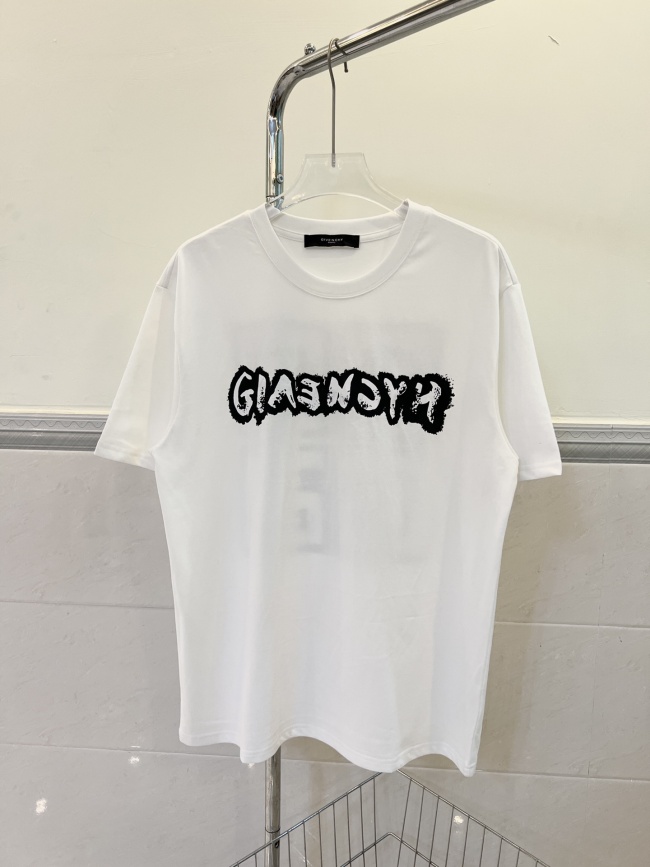 Givenchy printed short -sleeved T -shirt two -color graffiti letter printing