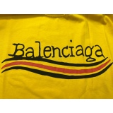 Balenciaga's front and rear wave logos worn the short sleeves