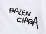 Balenciaga front and rear grass signs to vocal graffiti short -sleeved T -shirt