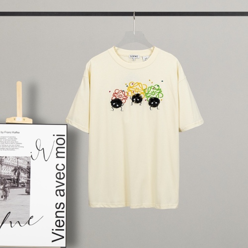 LOEWE X Qianxin and Chihiro Two Located Series Dust Elf Embroidery T -shirt