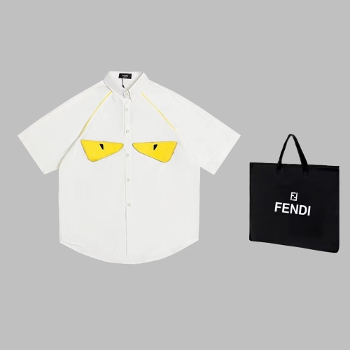 FENDI chest sticker tearing short -sleeved shirt white