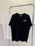 Burberry embroidered short sleeves on the chest