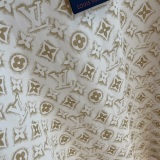 Louis Vuitton 23 latest Laohua logo full -printed letters short -sleeved T -shirt