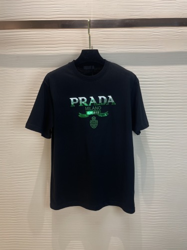 Prada 2023 cotton chest pearl pieces plus embroidered side embroidery technology short -sleeved T -shirt couple model