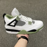 Air Jordan 4 Retro basketball shoes