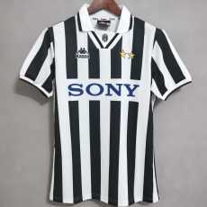 1996/97 JUV Home Retro Soccer jersey