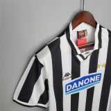 1994/95 JUV Home Retro Soccer jersey