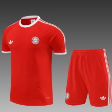 2024/25 Bayern Red Training Shorts Suit
