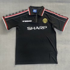 2024/25 Man Utd Half Pull Training Shirts