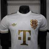 [PLAYER] 2025/26 Bayern Commemorative Edition White 125th anniversary Player Soccer jersey