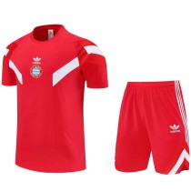 2025/26 Bayern Red Training Shorts Suit