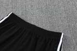 2025/26 Man Utd Training Shorts Suit
