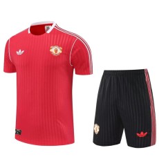 2025/26 Man Utd Training Shorts Suit