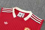 2025/26 Man Utd Red Training Shorts Suit