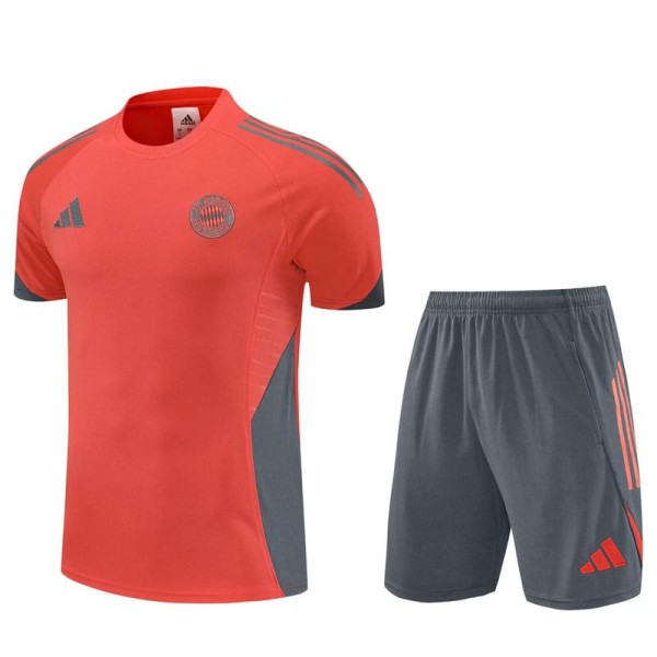 2025/26 Bayern Red Training Shorts Suit