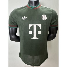 [PLAYER] 2025/26 Bayern Special Edition Green Player Soccer jersey